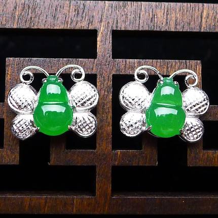 18K金镶玉石镶嵌钻石耳钉女真钻翡翠葫芦耳环玉耳坠女耳饰2.66g