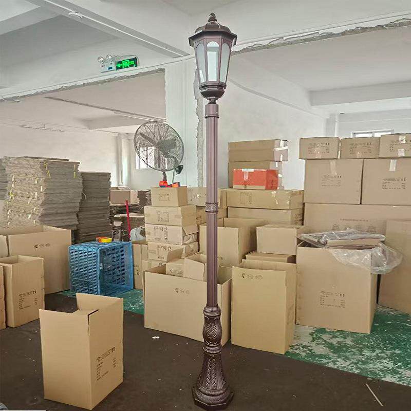 欧式户外分节杆庭院灯古铜色金色单头E27灯座庭院灯欧款宽压路灯