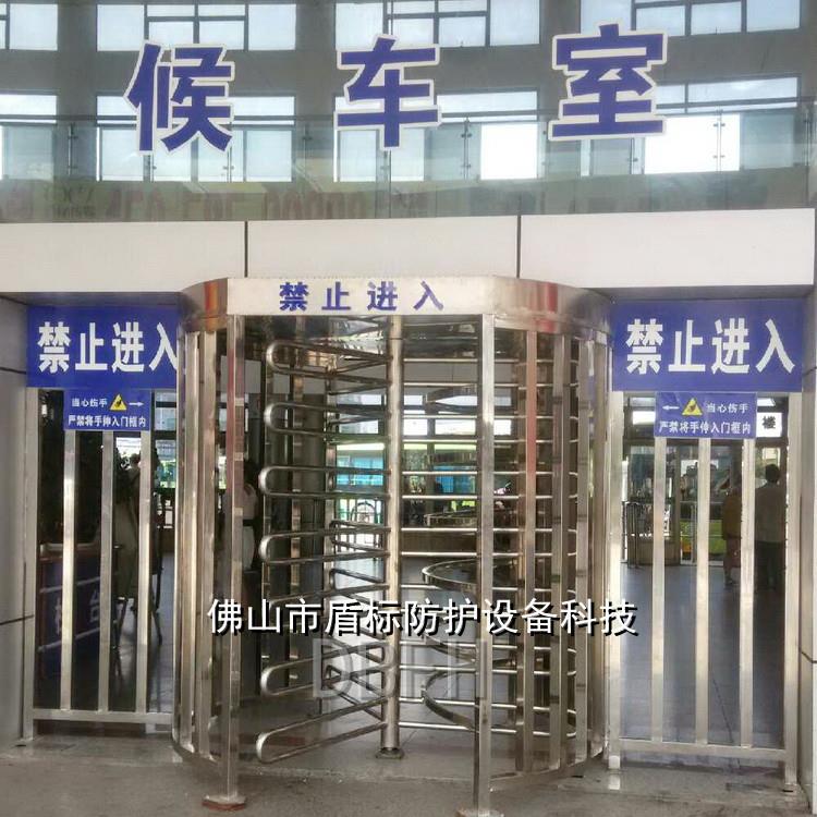 火车站逆向不可通行不锈钢门禁单向旋转门客运站出入口单向门闸机