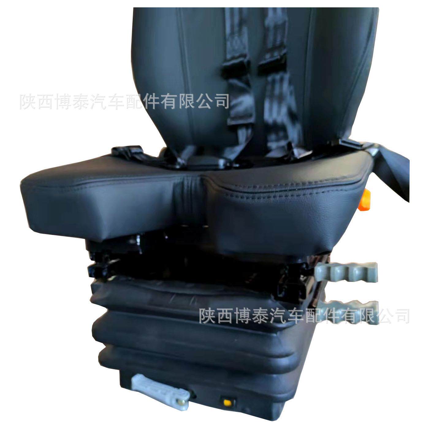 航空模拟舱驾驶员座椅 V字开口坐垫减震座椅 模拟飞行操作台座椅