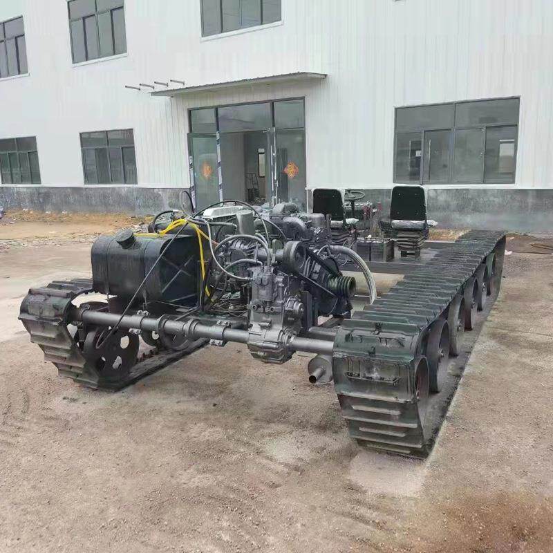 大型坦克底盘5米变速箱履带行走底盘无级变速履带底盘