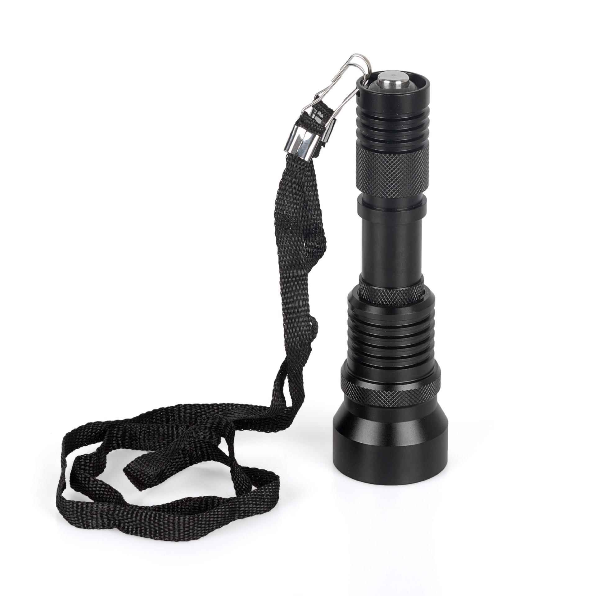 跨境热销新款强光潜水手筒直LE8DD41大功率0米专业电潜水灯厂家销