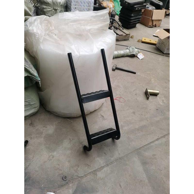 小型铲车油箱爬梯 柴油箱液压油箱梯子 装载机铲车油箱爬梯