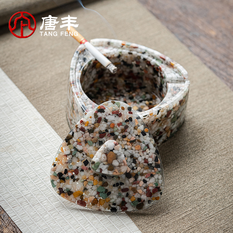 时尚烟灰缸家用客厅办公带盖防飞灰创意小彩石树脂潮流个性烟盅