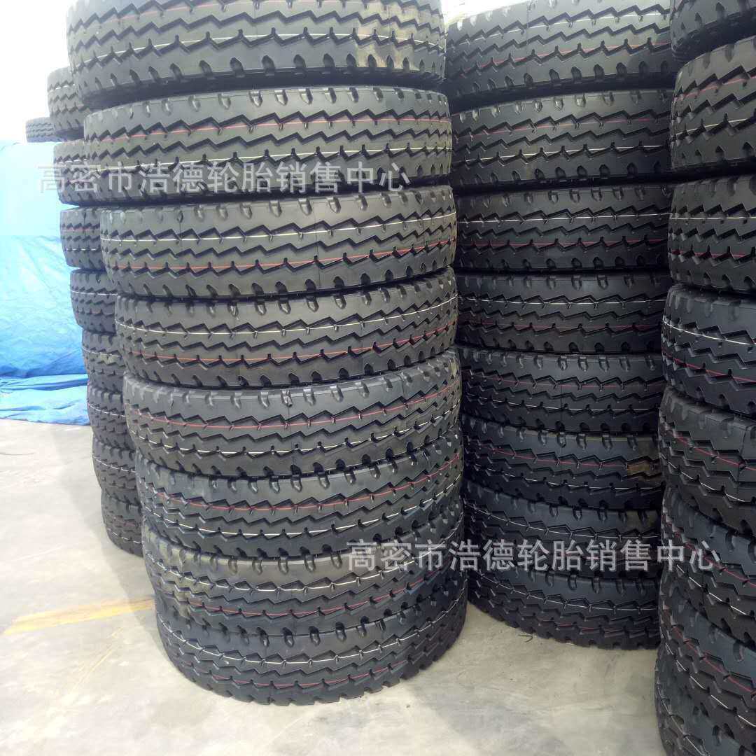 11R22.5子午线真空轮胎 耐磨防滑卡货车钢丝胎12-22.5厂家直销