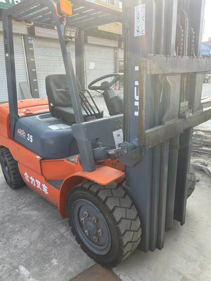 3月10日扬州委托-资产处置合力叉车一台,起升3节4.5米,性能完好网络拍卖公告