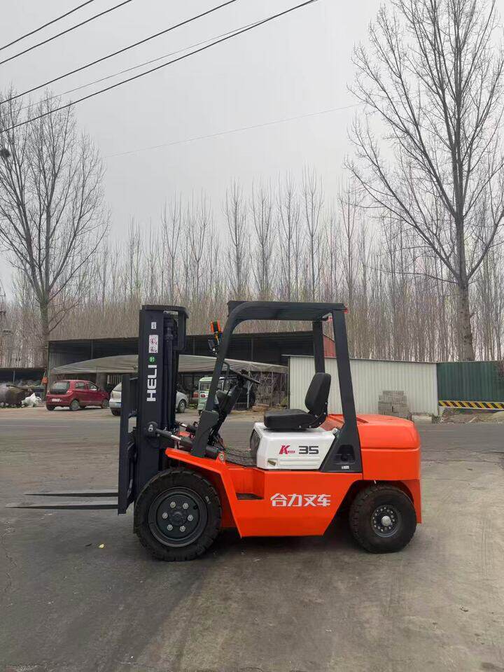 4月10日天津资产处置合力3.5吨叉车升高4.5米网络拍卖公告