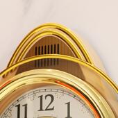 欧式 免打孔石英钟表现代简约挂墙上时钟 复古摇摆挂钟客厅家用时尚