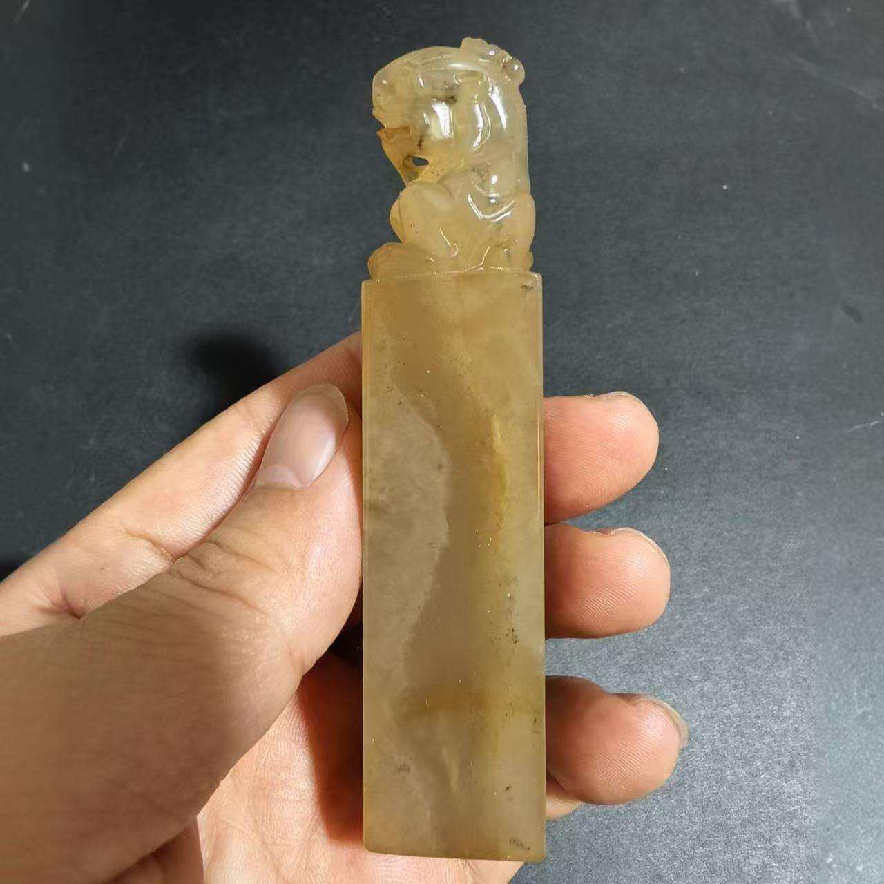 寿山石巴林老料冰冻雕刻钮头瑞兽呈祥闲章文创金石篆刻印章收藏