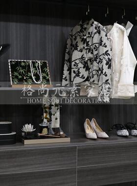 新中式国风样板房衣帽间衣服鞋子首饰组合套装展厅衣柜饰品摆件