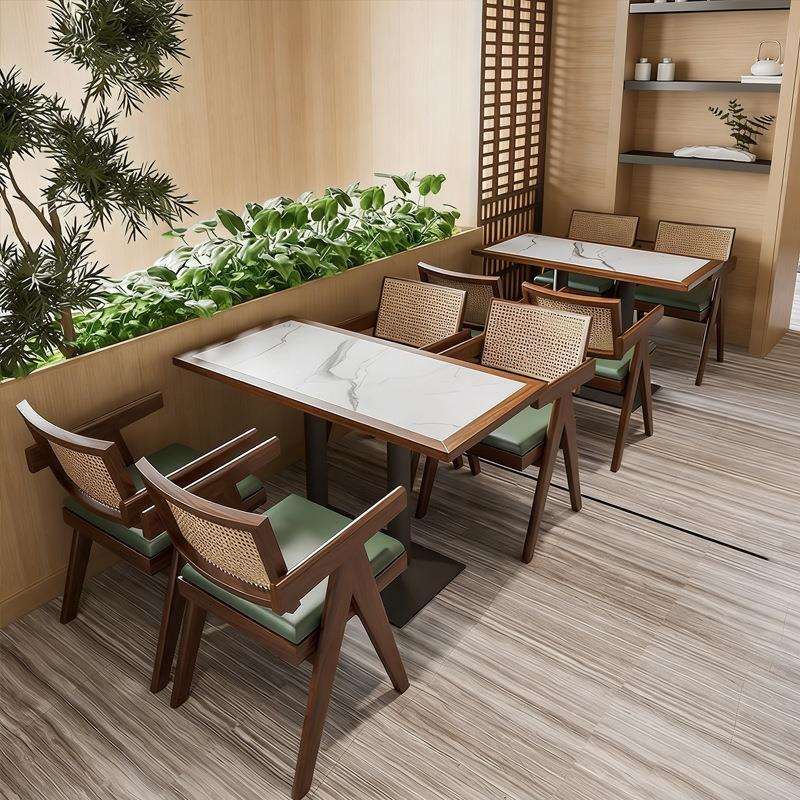 主题餐厅靠墙卡座沙发组合东南亚餐厅卡座西餐厅餐饮饭店桌椅商用