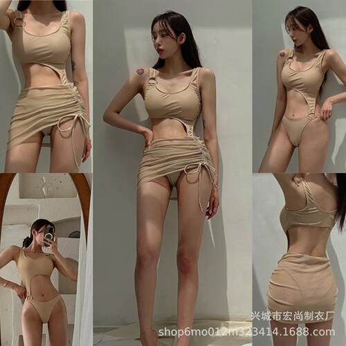 Jumpsuit style swimsuit for women with chest cushion for
