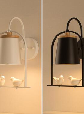 北欧创意壁灯床头卧室创意个性简约现代木质过道led儿童房壁灯