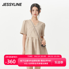 jessyline夏季女装杰茜莱时尚，v领修身连衣裙324211418