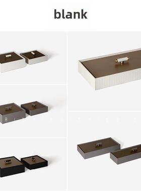 孔河现代无障碍豪华梳妆台装饰盒饰品样板房售楼处白色皮革金属首