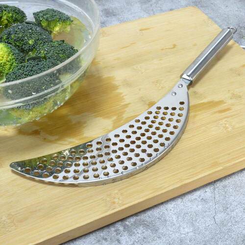 现货不锈钢滤水器蔬菜沥水器月亮形锅边过滤器隔渣过滤挡板沥水板