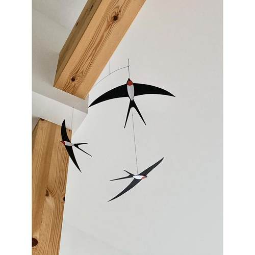 丹麦燕子空中平衡挂饰无声风铃飞翔小鸟幼儿园环创室内装饰礼物