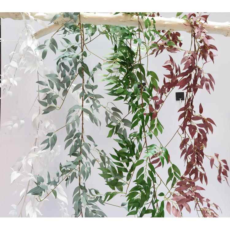 新款直销柳叶装饰仿真柳条绿叶室内塑料花藤条吊顶立体植物藤条树