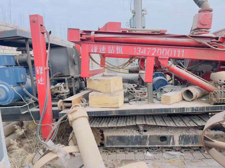 3月31日喀什地区位于新疆维吾尔自治区喀什地区巴楚县一批机械设备打包拍卖（250型反循环打桩打井钻机、吊车一辆）网络拍卖公告