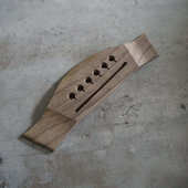 专业乐器配件 弦钉弦枕木板 民谣木吉他古典琴桥拉弦板 玫瑰木琴码