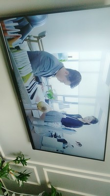 别忽悠我TCL55V6M好还是海信55E52D好？功能上差异在哪里？