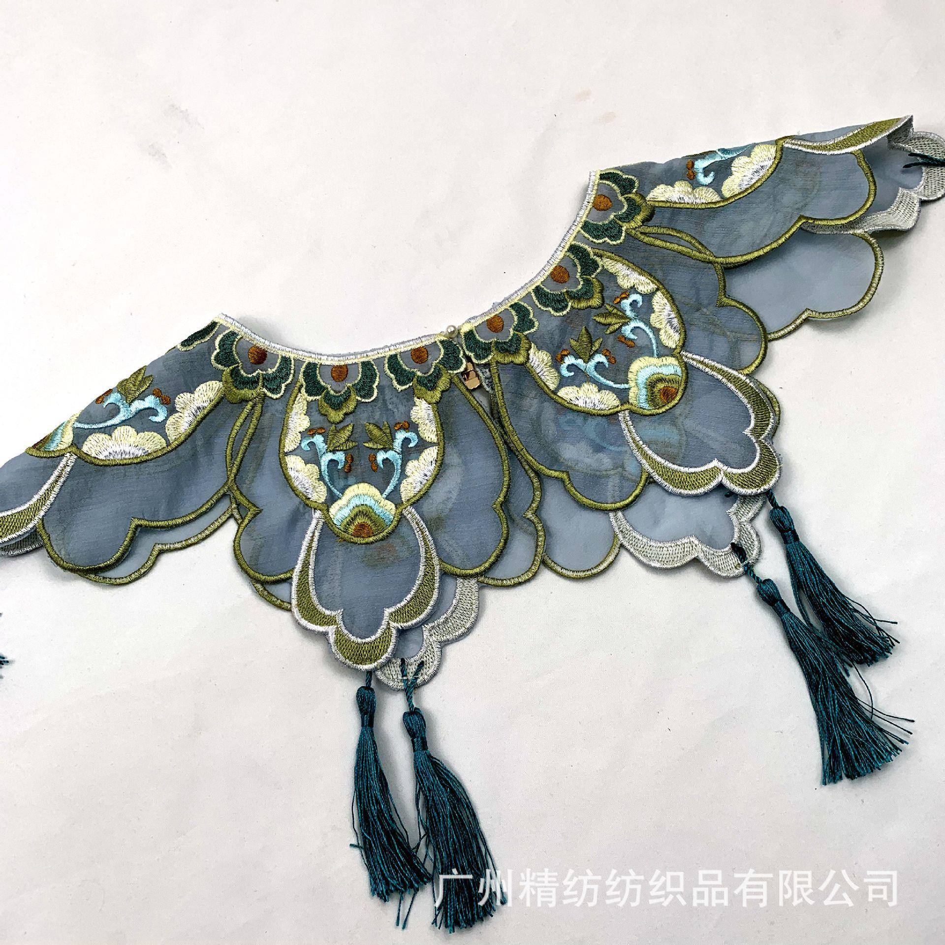 新款直销新中式马面裙汉服饰假领子云肩学士服刺绣大学生古风披风