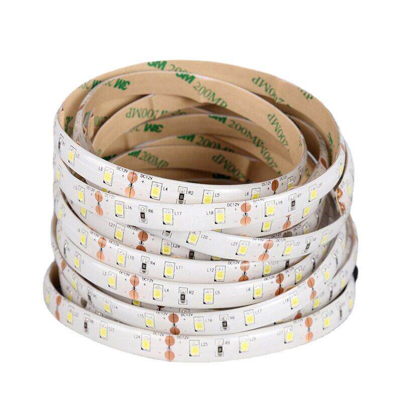 2835防水灯带 60灯/米 12V LED 滴胶防水灯条