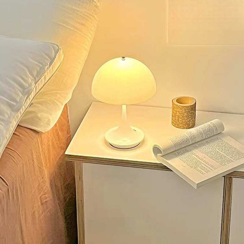 韩风简约水母台灯无线床头灯卧室充电夜灯蘑菇灯温馨书房装饰灯