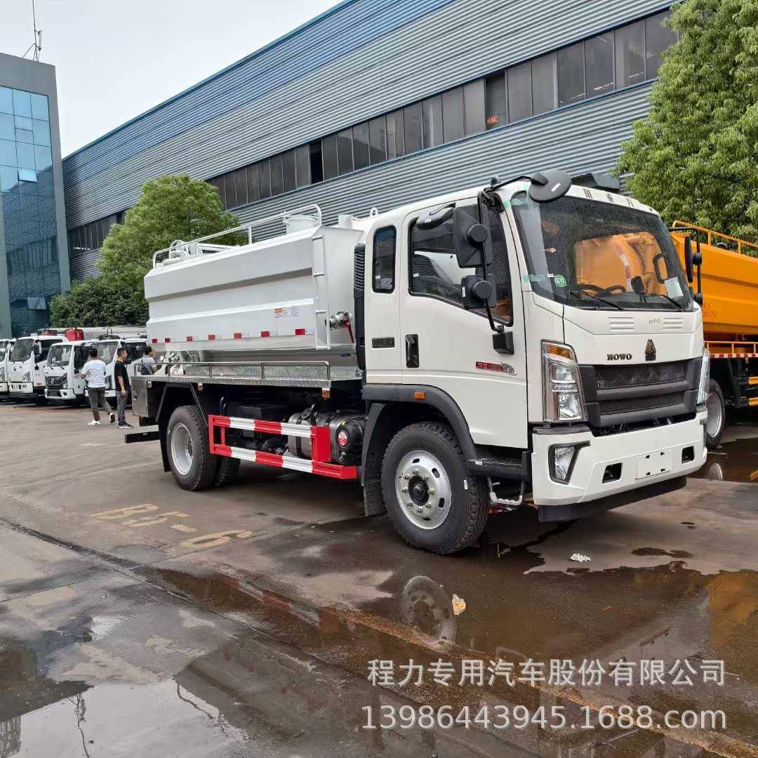 出口欧三欧五重汽豪沃5立方8立方12立方清洗吸污车吸粪车