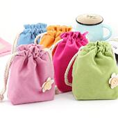 杯套 可爱小花抽拉式 收纳袋 创意清新糖果色卫生棉包 束口袋