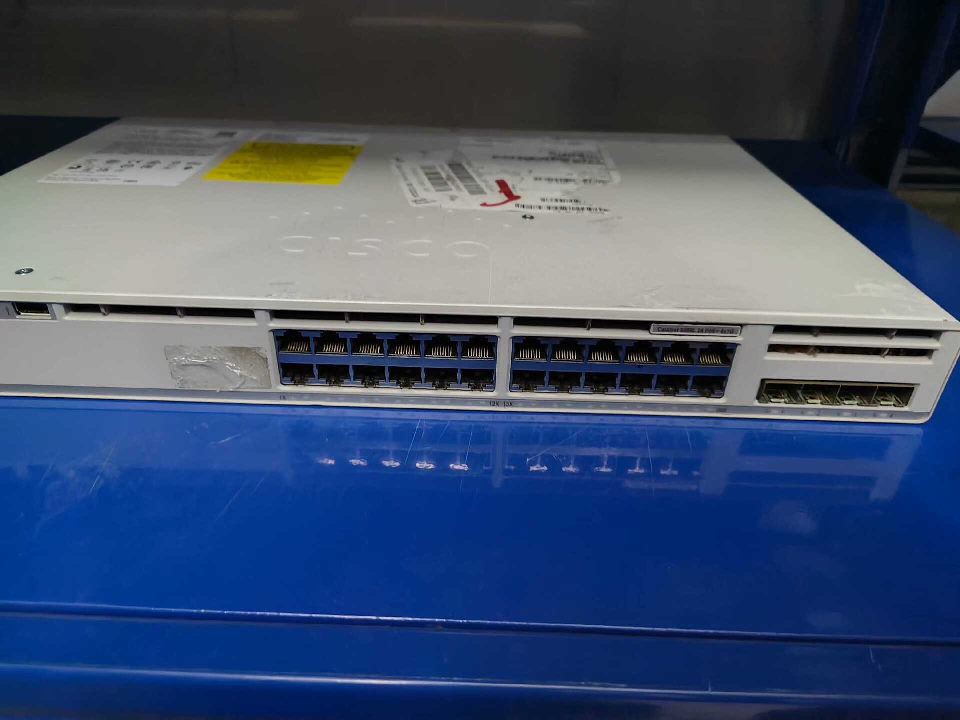 Cisco 思科二手C9200L-24P-4G-EDU V0