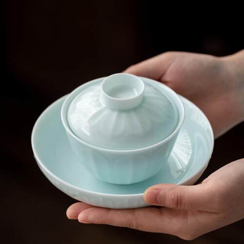 意叁仿宋湖田窑影青瓷中式通用茶具不烫手莲花浮雕三才盖碗茶碗