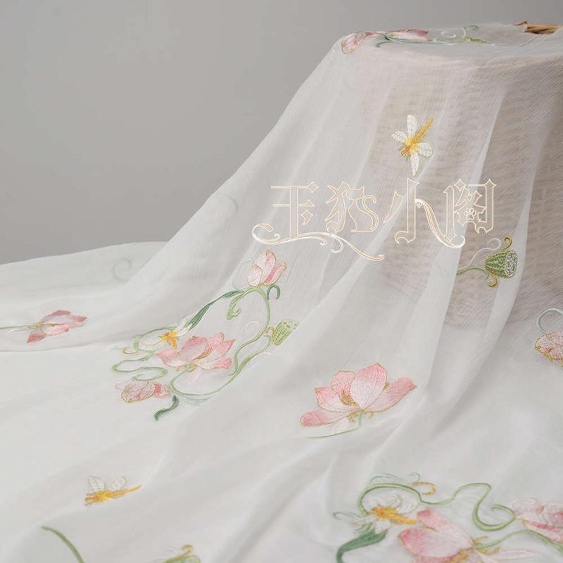 小荷荷花莲花团花纹样重工刺绣满绣绣花雪纺汉服布面料玉猫小阁
