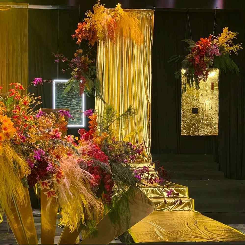 银色布幔婚礼金色婚庆舞台背景布装饰闪光吊顶弹力服装烫金布料,节庆用品/礼品,节庆布艺用品,淘宝优惠券,粉丝福利购,淘宝优惠卷