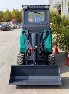 轮胎式滑移装载机一机多属具L28市政路面铲土垃圾清理工程装载机