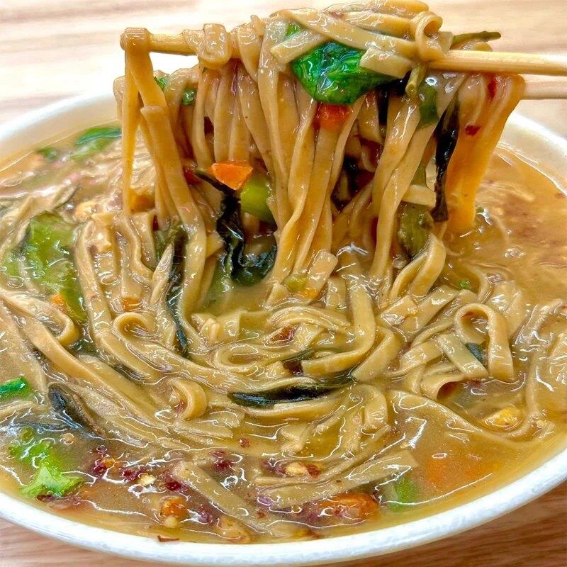 桶装面条买一箱送一箱】正宗芝麻叶豆面条方便面杂面条桶装速食非