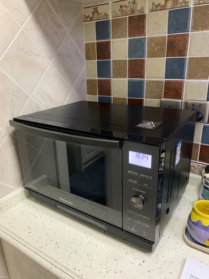 松下微波炉好还是格兰仕好?? 松下微波炉究竟怎么样?