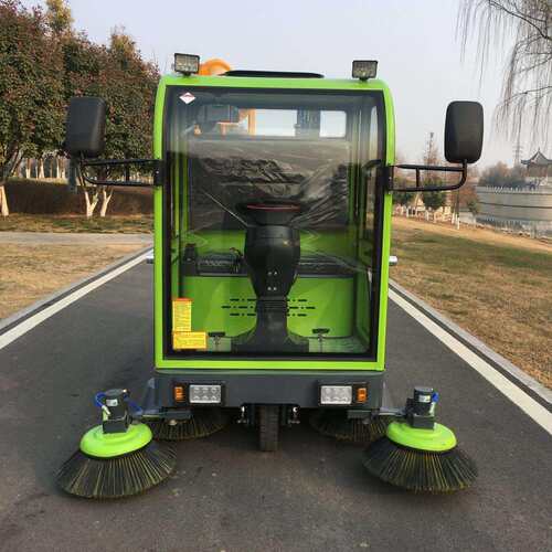 电动驾驶式扫地机马路五刷全封闭D款厂区街道道路环卫清洁车