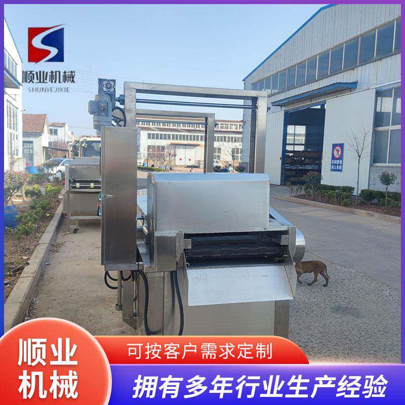 鲜豆腐串油炸机 炸鱼豆腐豆腐串油炸机流水线 鱼类油炸设备商用
