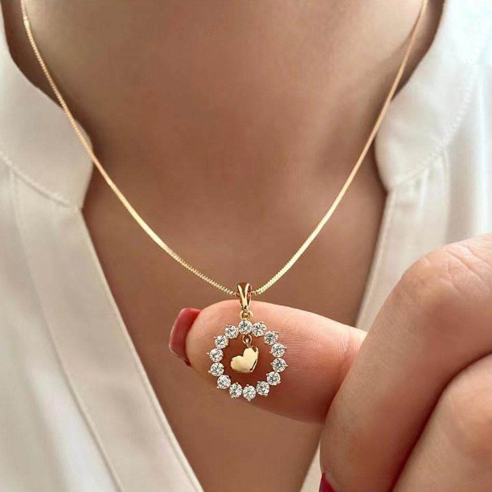 Pendant collarbone chain hollowed out necklace neck chain - 实物图