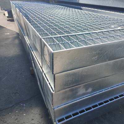 防滑齿形钢格板 Q235镀锌锯齿扁钢格栅板海上采油平台走道板定制