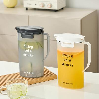 Japanese-style refrigerator cold water pitcher, home-use col