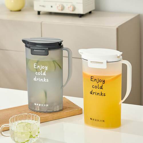 Japanese-style refrigerator cold water pitcher, home-use col