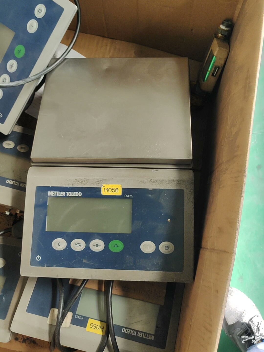 梅特勒托利多 ICS425 称重显示控制器 ，成色不一，就图
