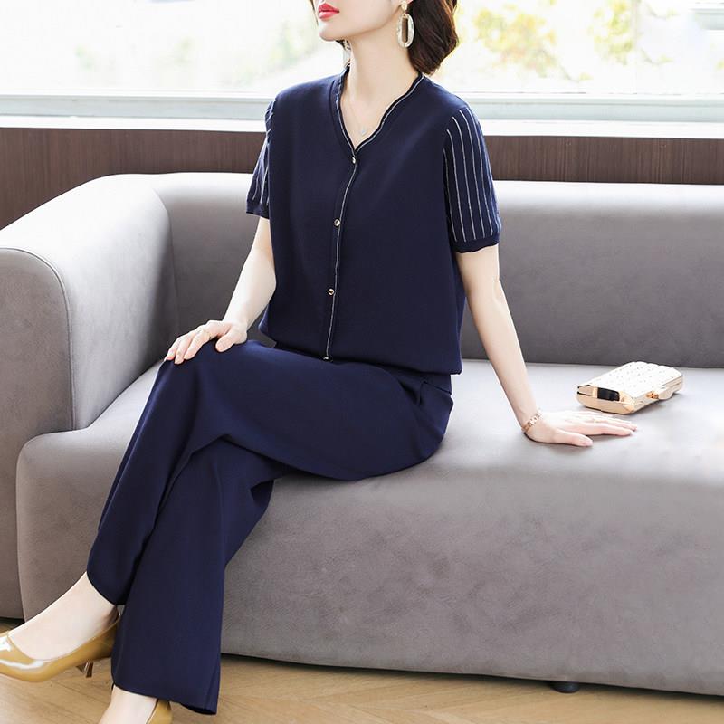 妈妈夏装短袖洋派桑蚕丝运动套装中老年女2025新款真丝时尚两件套