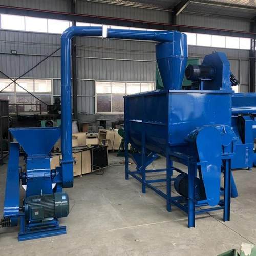 大型玉米芯秸秆粉糠机花生秧除尘除膜粉碎机猪牛羊饲料粉碎机