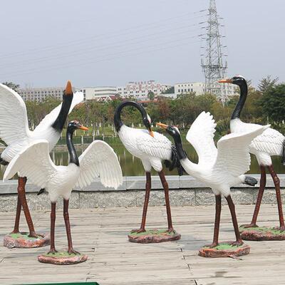 户外玻璃钢仿真喷泉仙鹤雕塑白鹤庭院花园丹顶鹤动物水池摆件装饰