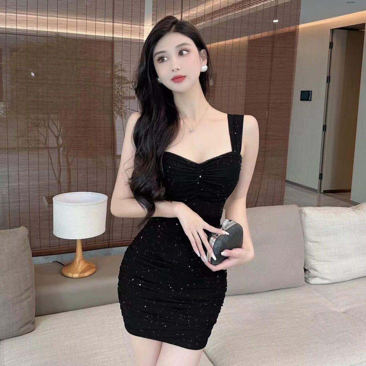 夏季酒吧蹦迪衣服女性感吊带短裙网纱亮闪闪辣妹纯欲风包臀连衣裙图片