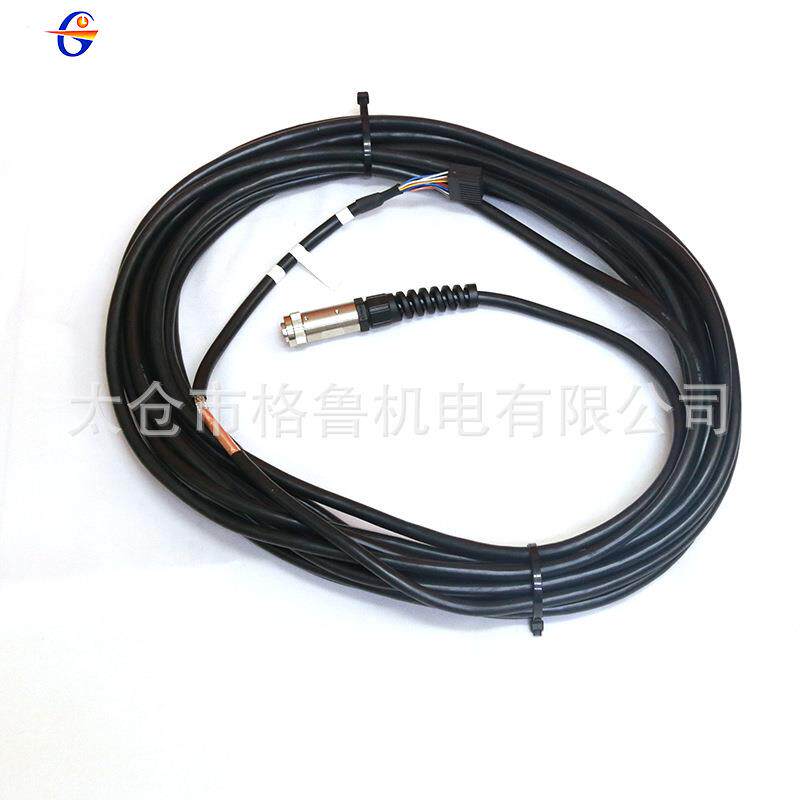 ANUC发那科机器人6示教器控制线缆A60-2008那643-T02F8发科线缆