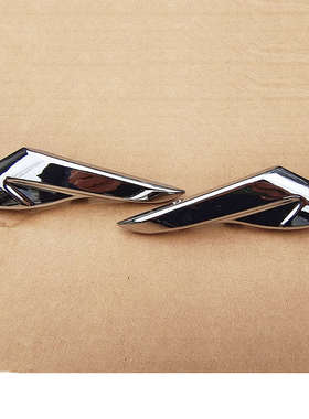 北汽新能源EC180EC200左右前叶子板标北汽 EC3翼子板装饰件